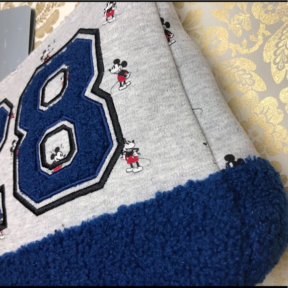 DISNEY 💕Mickey Mouse Makeup Cosmetic Bag - Picture 5 of 7